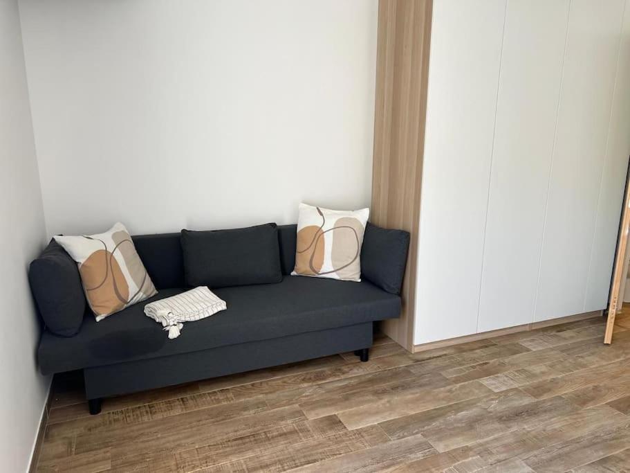 Studio Independant Tout Equipe Mirabeau Екстериор снимка
